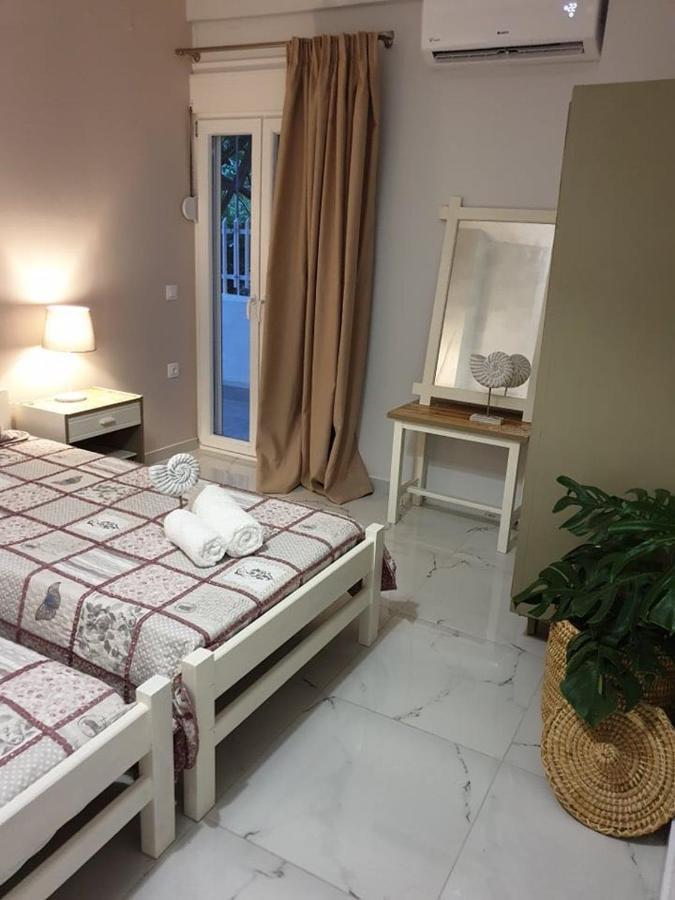 Eytyhias Yard Apartments In Poros Poros Town 外观 照片