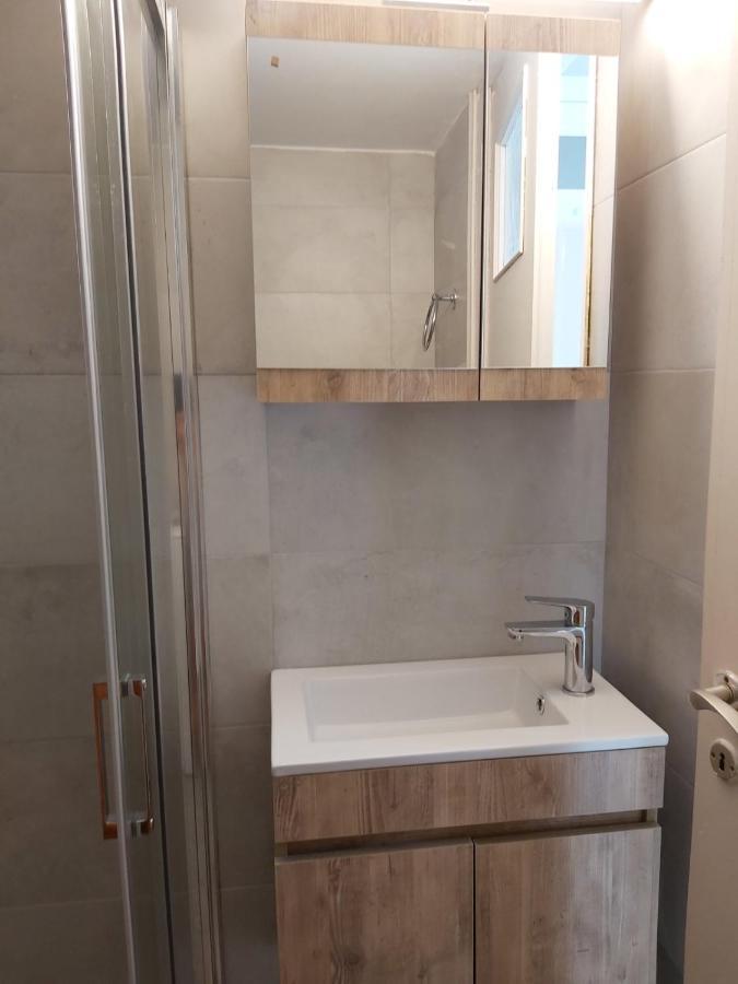 Eytyhias Yard Apartments In Poros Poros Town 外观 照片