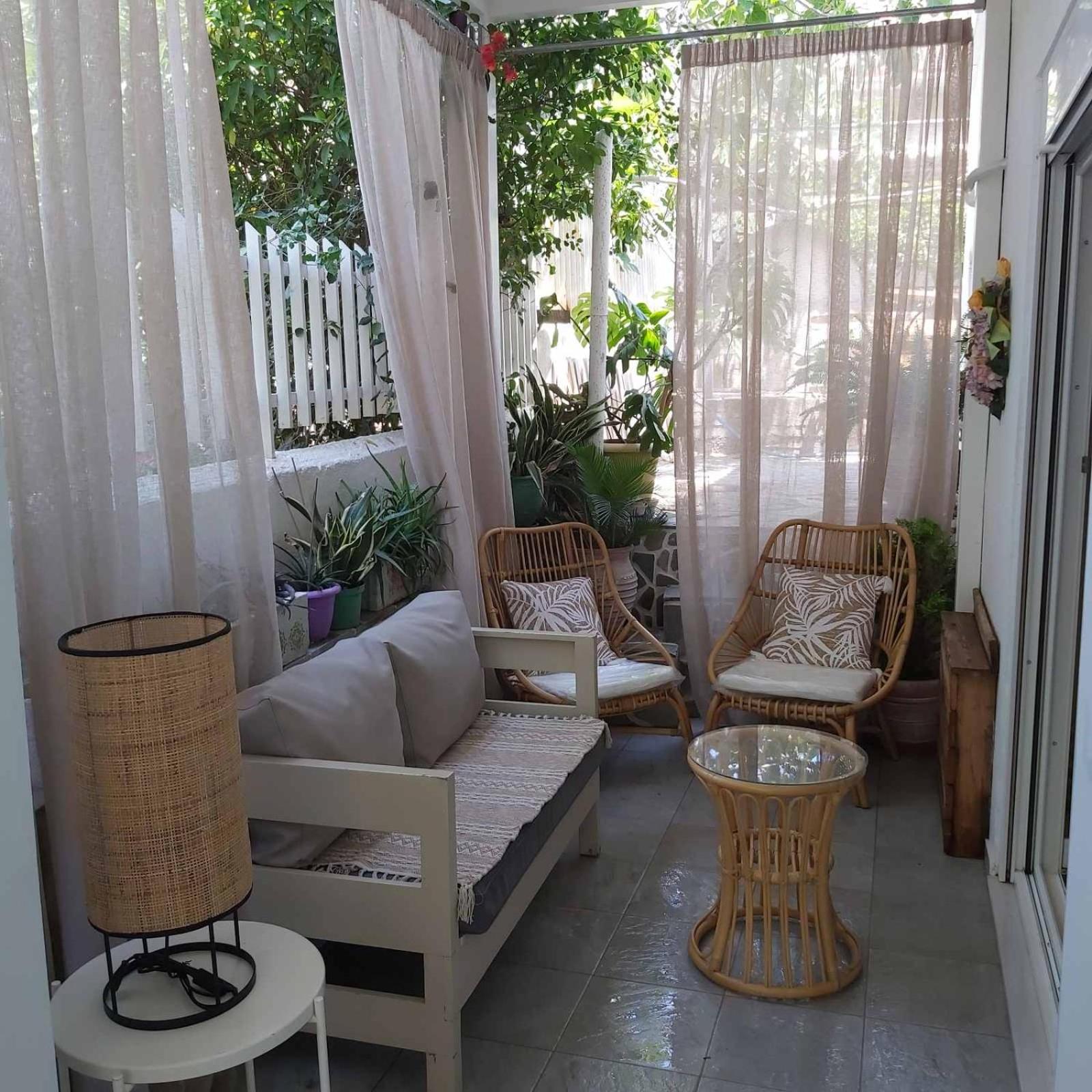 Eytyhias Yard Apartments In Poros Poros Town 外观 照片