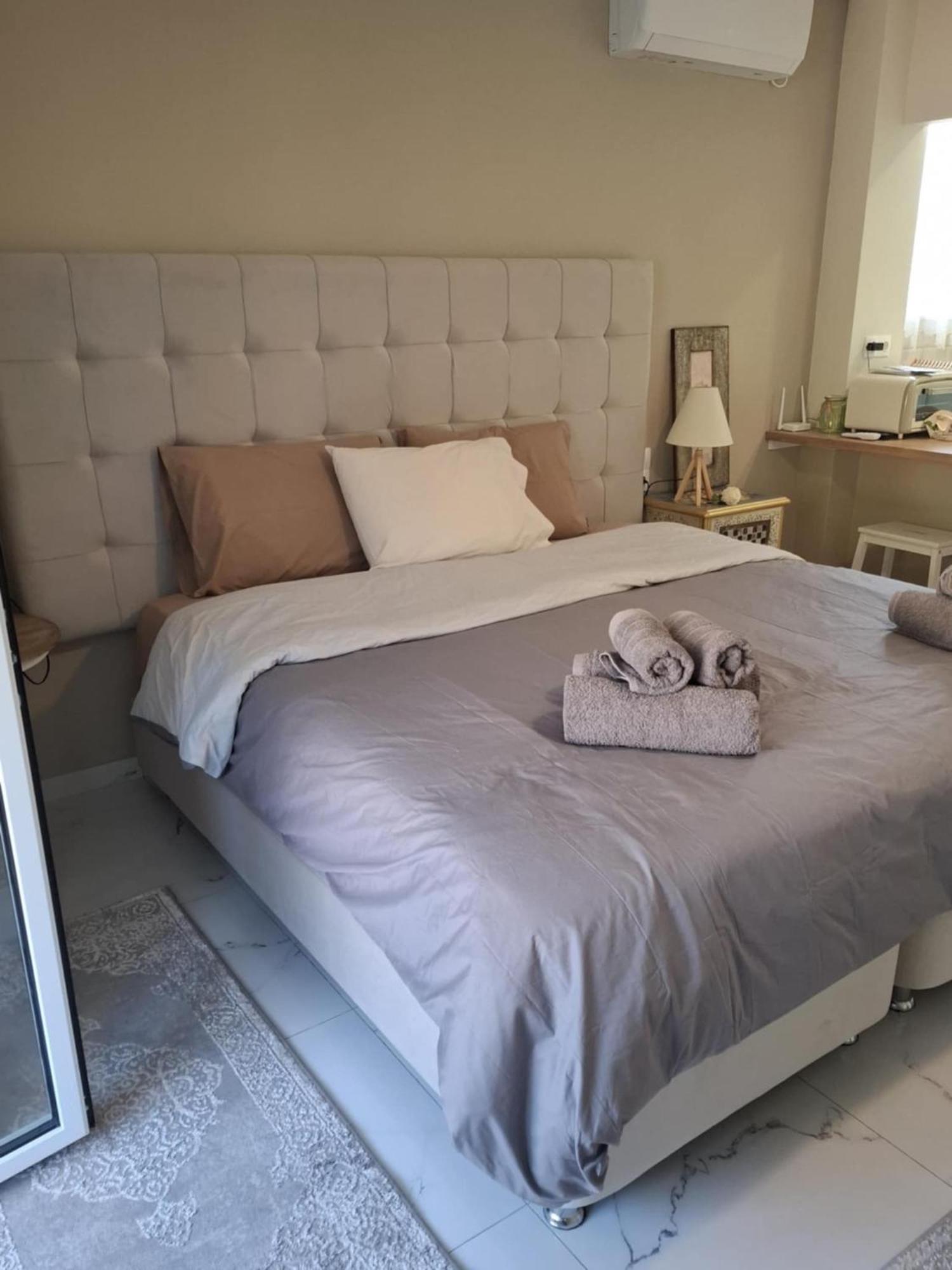 Eytyhias Yard Apartments In Poros Poros Town 外观 照片